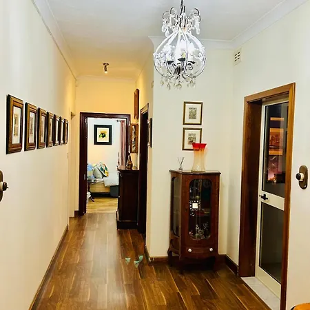 Meridian Spacious Wlk To St Julian's And Sliema Seafront, Balluta Bay Séjour chez l'habitant Gzira