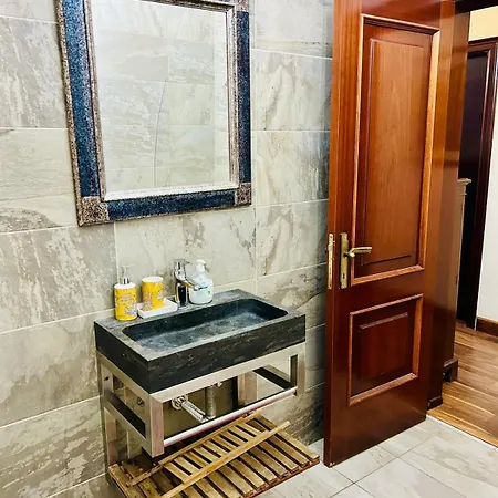 Homestay Meridian Spacious Wlk To St Julian's And Sliema Seafront, Balluta Bay